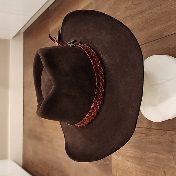 Akubra Snowy River 1010 Pure Fur Felt Hat - Genuine Australia Made size 57 - Picture 1 of 13